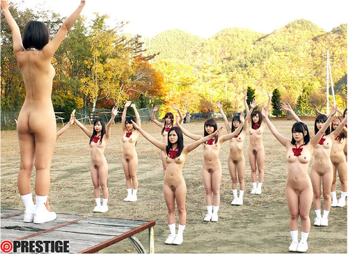 全裸女子校生 (3)