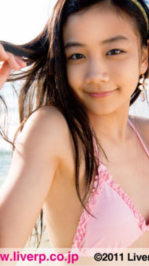 清水富美加2ビキニ水着画像 (2)