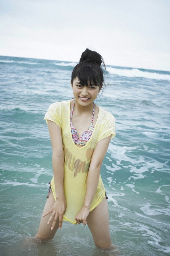 川口春奈1ビキニ水着画像 (4)