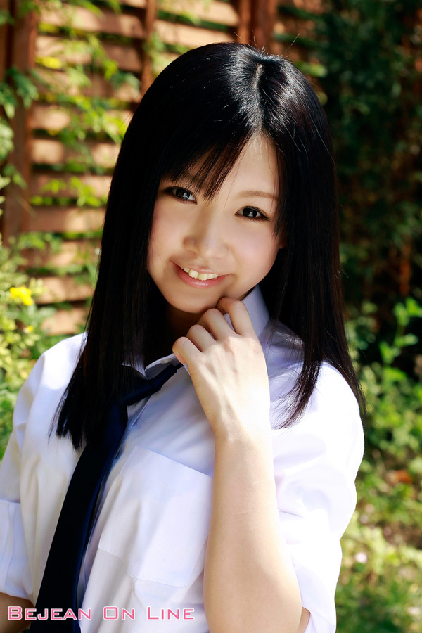 胡桃沢まみ4女子校生制服画像 (7)