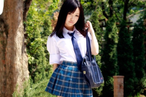 胡桃沢まみ4女子校生制服画像 (6)