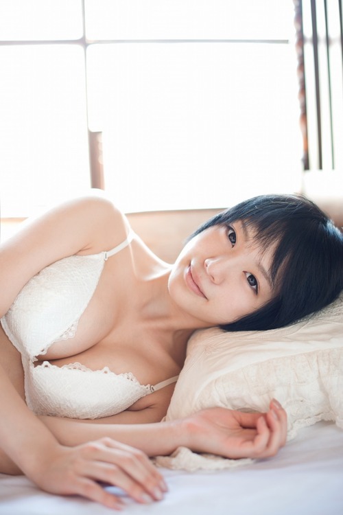 airi_suzumura_oppai (35)