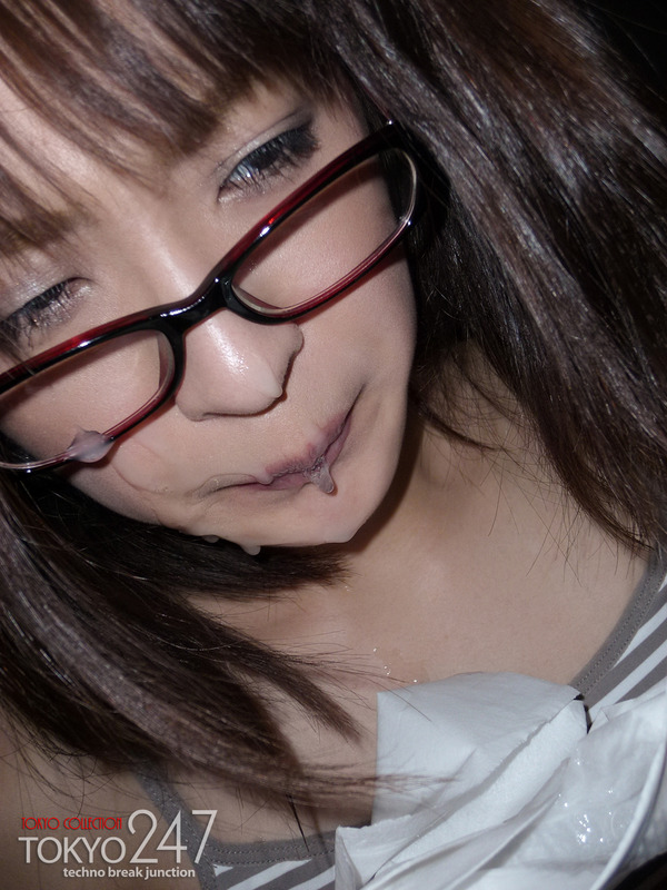 きれいなお姉さん系のメガネっ娘”うみ”ちゃん2フェラ顔射画像 (1)