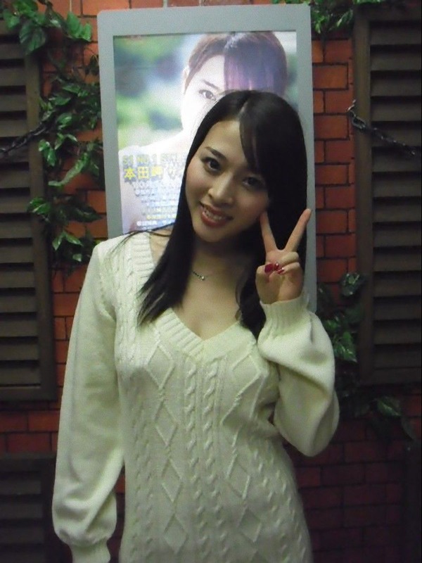 本田岬8サイン会画像 (2)