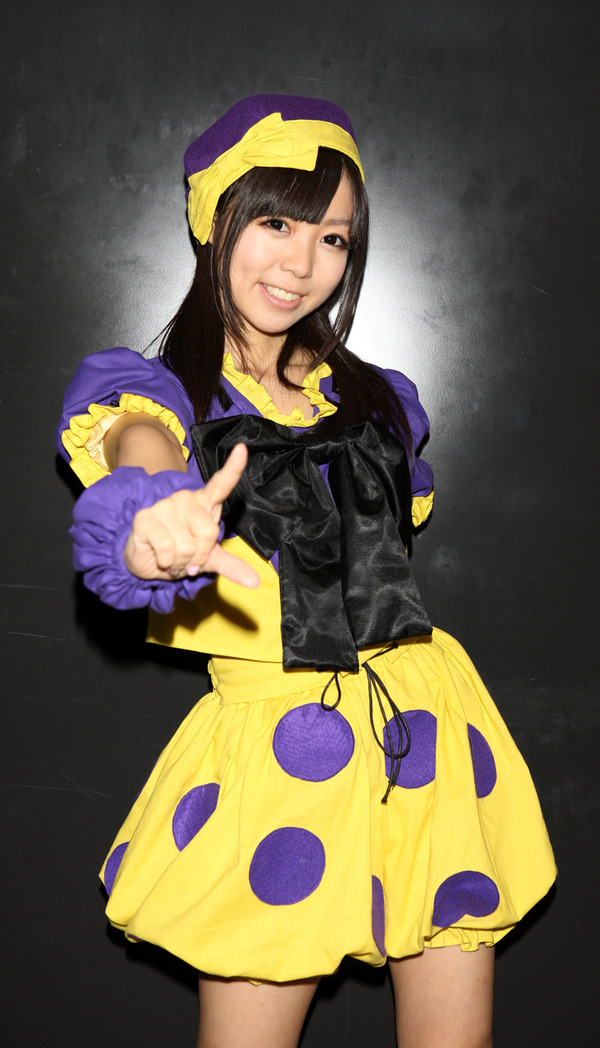 コスプレアイドル姫崎愛未8ステージ衣装画像 (1)