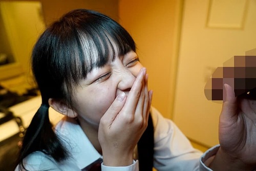 変態おじさんが秘かに撮り続けた珠玉の映像ひよこ女子 (15)