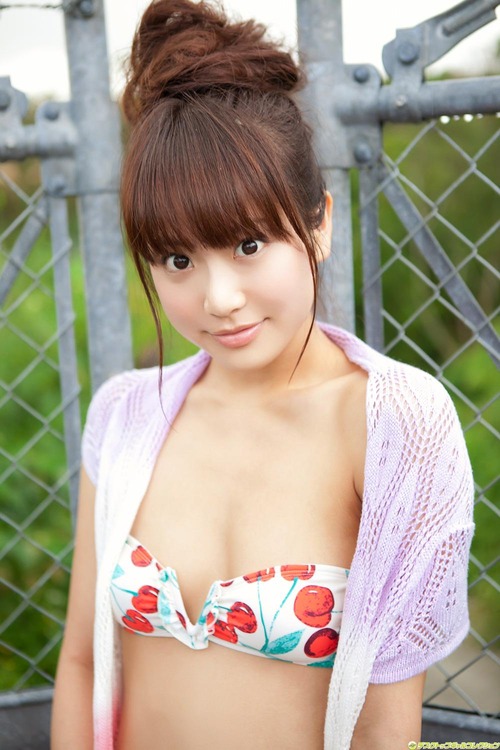 朝倉みな美尻グラビア画像016