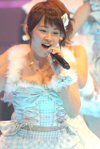 AＫB４８りっちゃん・川栄李奈グラビア画像021