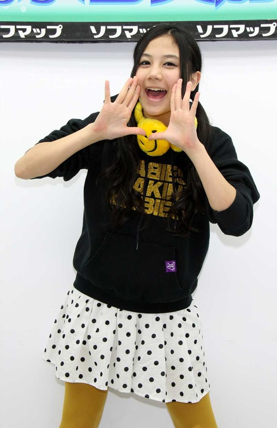 清水富美加6ファッションモデル画像 (9)