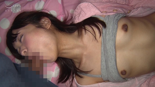 川島くるみ 奇跡の低身長135cm女優！微乳痴態 (39)