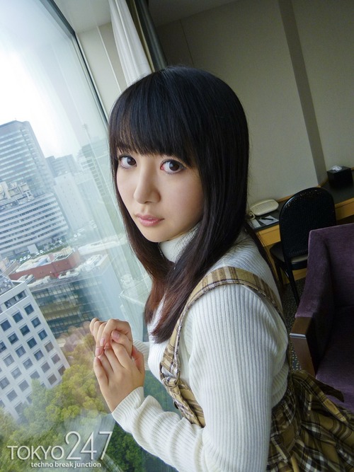 藤原ひとみロリ可愛い清純Ｈ画像025