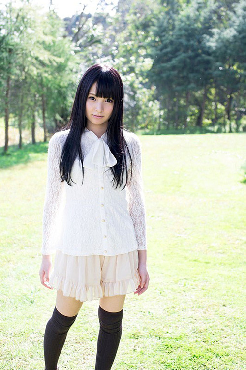 坂口みほのエロコスプレ画像011