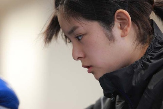 伊藤沙月8トレーニングウエア姿画像 (1)