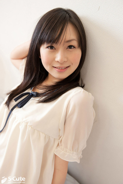 ロリ系・羽月希のエロ画像003