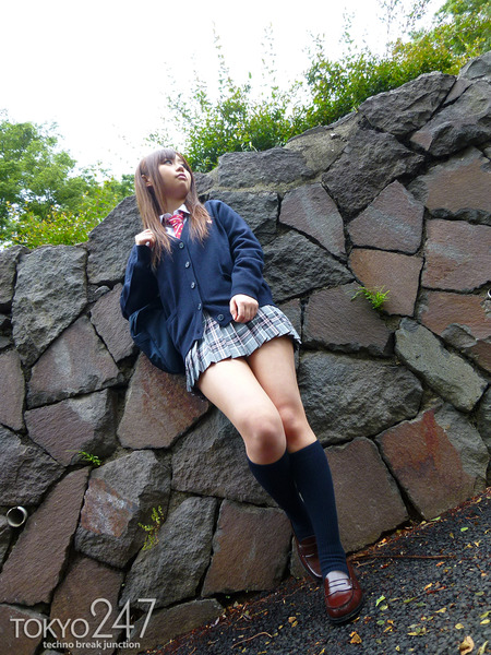 長谷川しずく制服 (20)