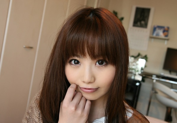 出会い系でハメた女5ラブホでおっぱい丸出し (6)