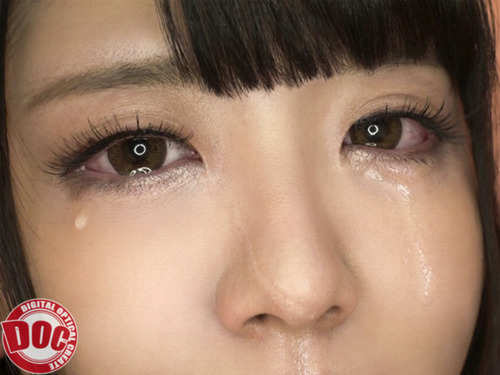 つるぺたAカップ しほちゃん卒業式後のAV撮影で号泣 (12)