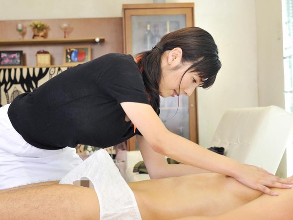 一条綺美香3初激イキ！×４コスプレ！×３FUCK！発情ＭＡＸ (1)