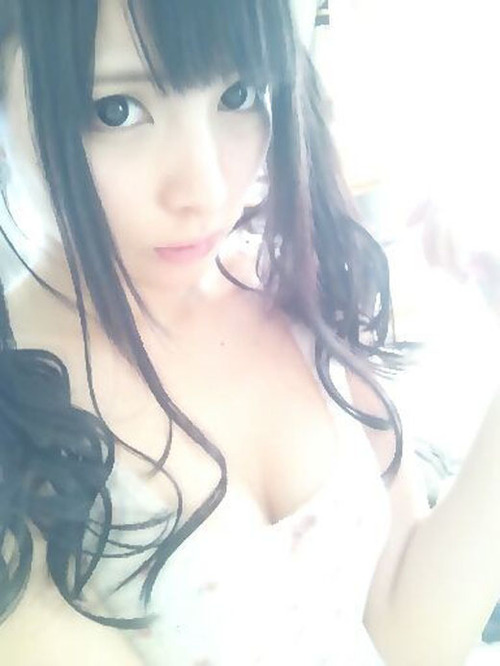 坂口みほのエロコスプレ画像024