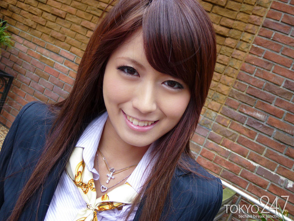 変態ドMっ娘3OL制服で散歩する画像 (5)