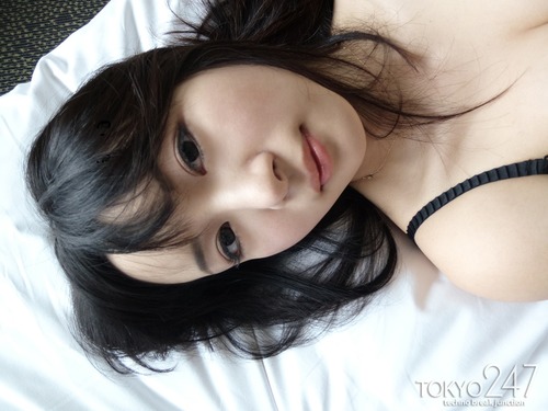 藤原ひとみロリ可愛い清純Ｈ画像037