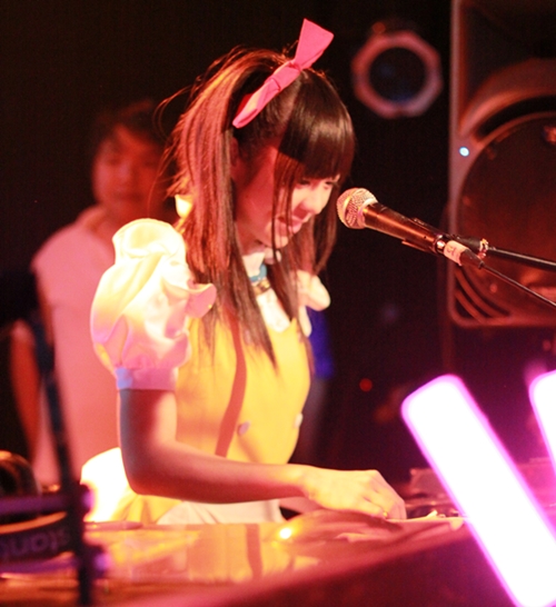 DJイベント『今夜は高まらナイト!?』にゲストDJとして参加