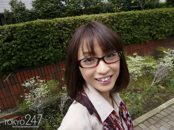 きれいなお姉さん系のメガネっ娘”うみ”ちゃん5渋谷デート画像 (3)