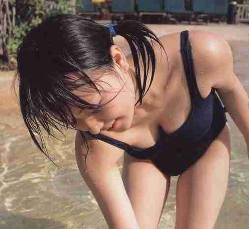 AＫB４８りっちゃん・川栄李奈グラビア画像014