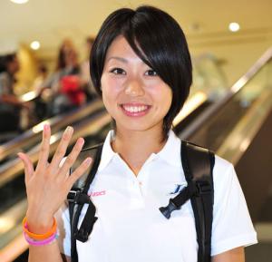 市川華菜9Tシャツ姿画像 (1)