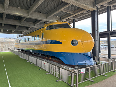 26050311