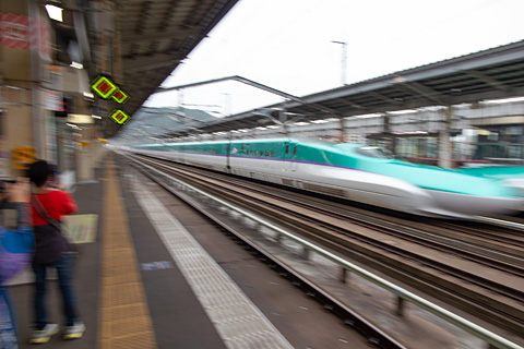 22092206