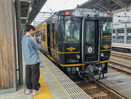 25032701