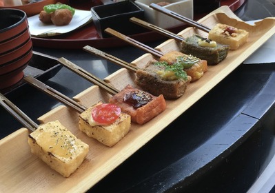 DF6E4D26-97F2-4D9F-96EF-5D64D4E97840