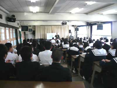ヒューマネット坂田誠が大垣商業高校で講演