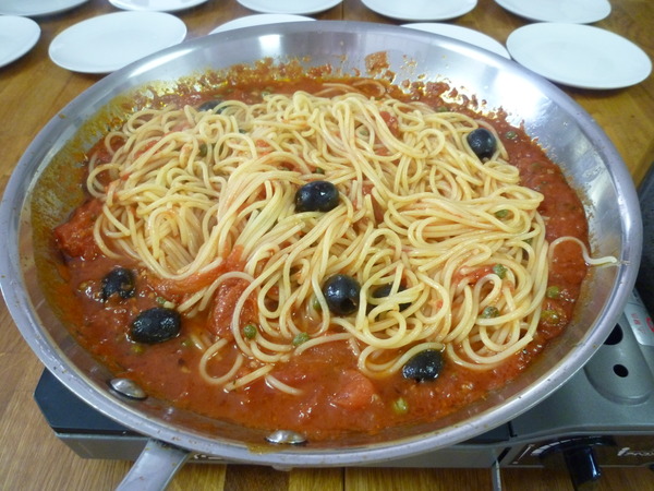 スパゲティ　プタネスカ　P1560639