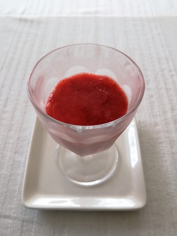 2022 04 イチゴのヨーグルトムース(2) NYCooking