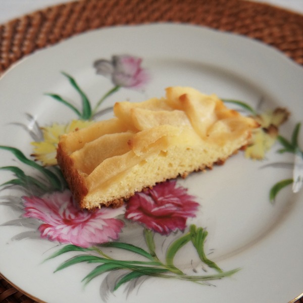 リンゴのケーキ DSC02113