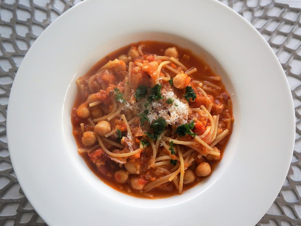 豆とパスタのスープ NYCooking