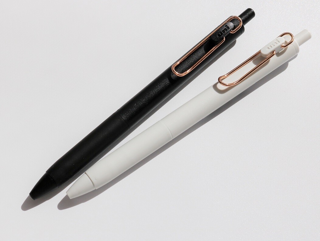 uni-ball one (ユニボール ワン) 春・夏カラーインクの限定3色セット