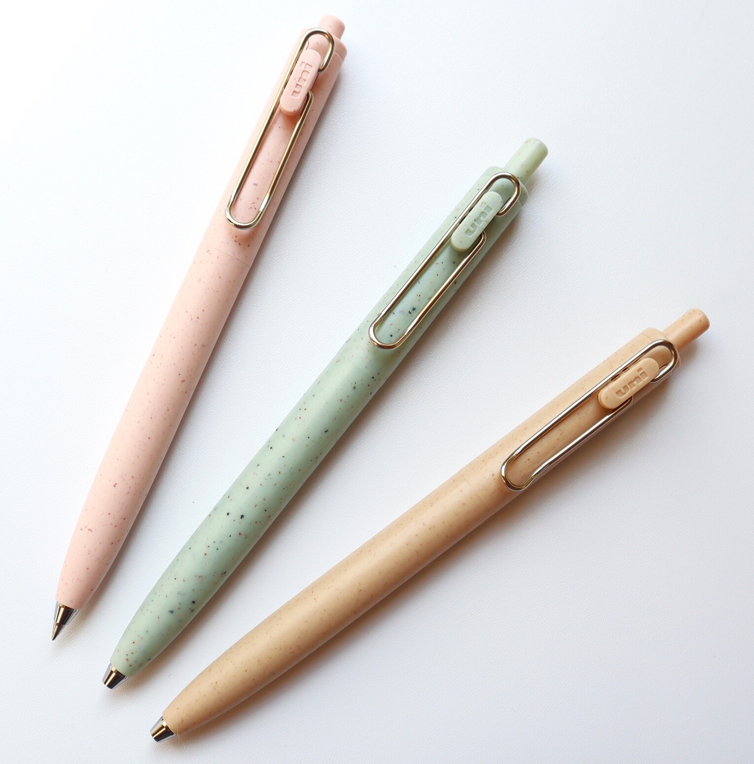 ユニボール ワン F アーステクスチャカラー : 新Y商店の仁義無き人々