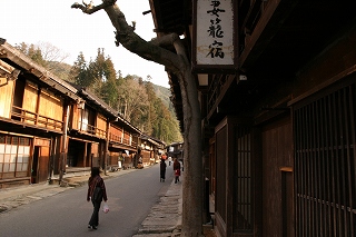 156b8819.jpg