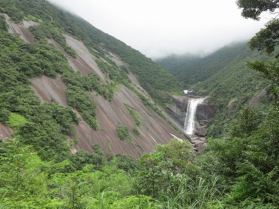 022　千尋（せんびろ）の滝