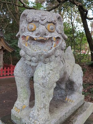009　菰神社　阿形