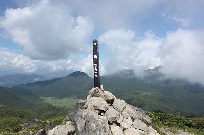 041　中岳山頂