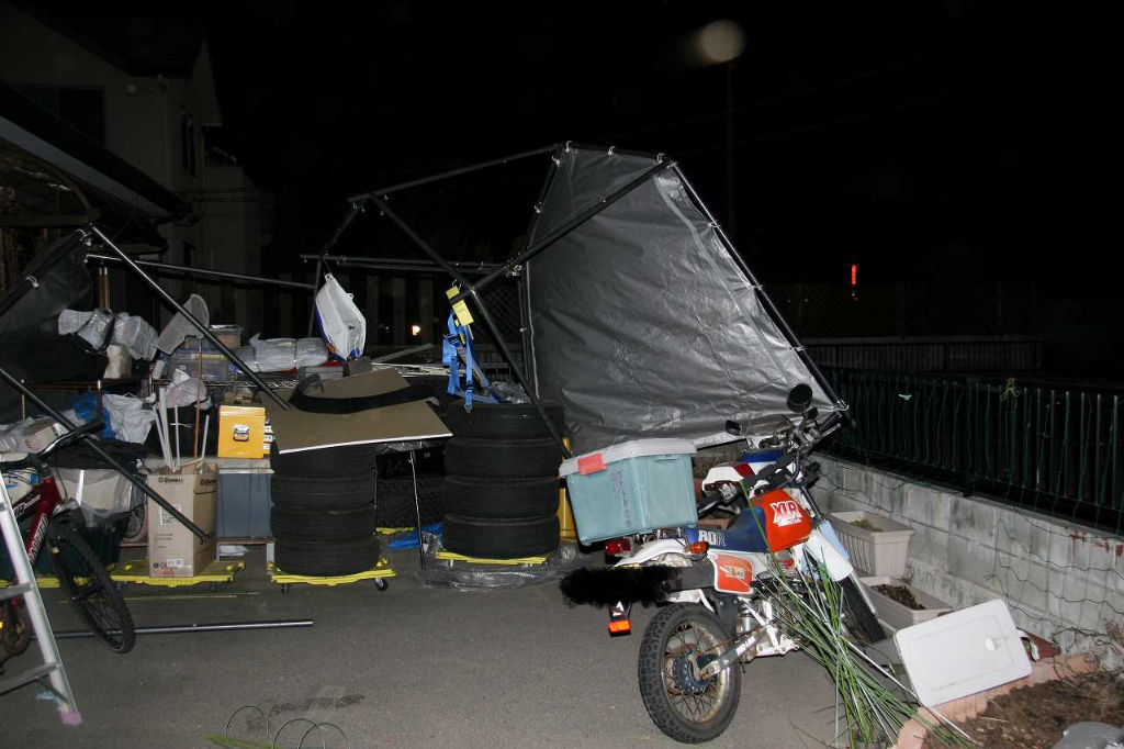 ガレージテント倒壊 やってみる ガレージテント倒壊 やってみる