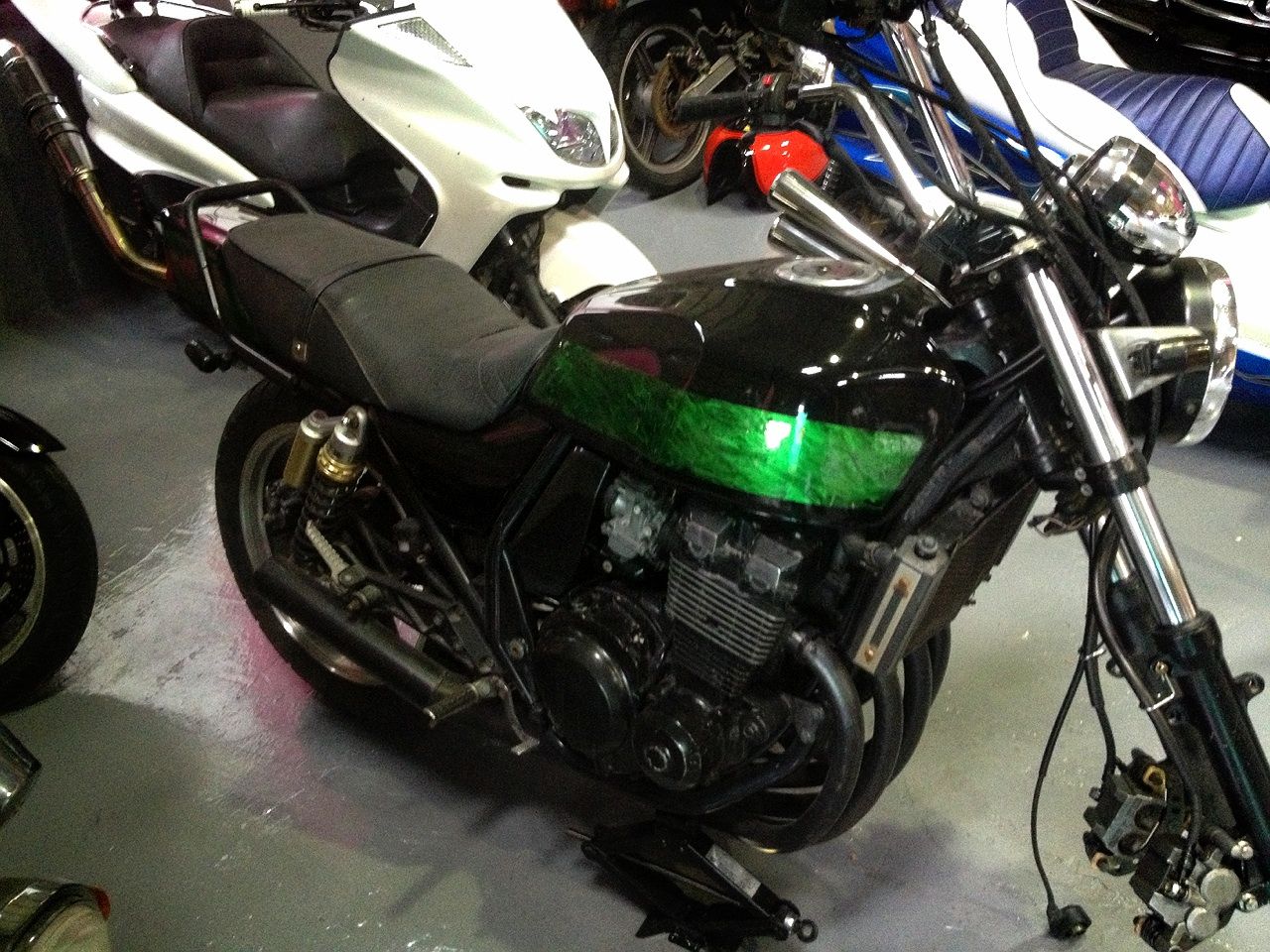 ZRX-Ⅱ 1100 ラップ塗装 KAWASAKI【ZRX400】【ご依頼 ペイント#16】 外装 全塗装 ラップ
