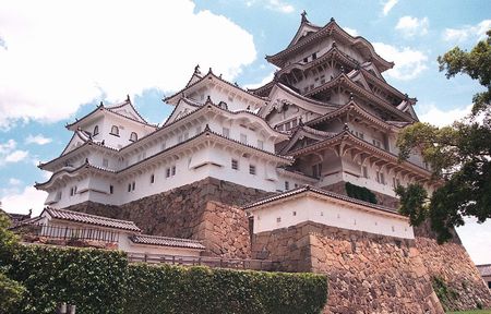 全国的な知名度のある「城」「神社」「寺」