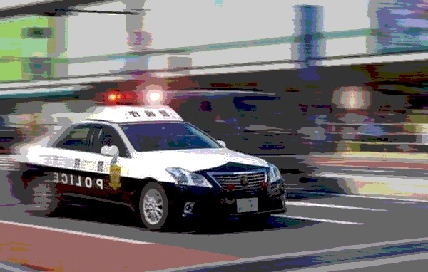 パトカー