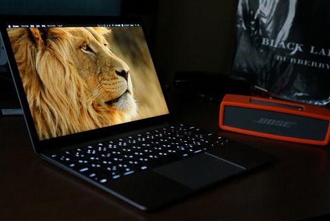 12インチ新型「MacBook」スペースグレーがかっこいい、その他あれこれ