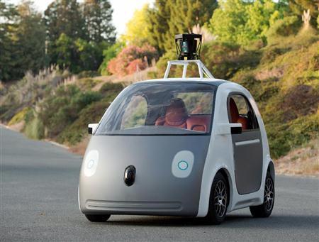 グーグルの自動運転車、課題山積みで実用化2年遅れか —「悪天候時の走行は不可」